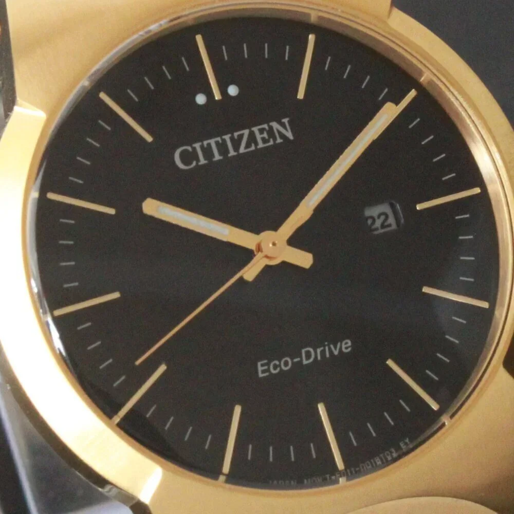 Citizen Eco-Drive Women's Gold Tone Watch Black Dial 32MM Watch